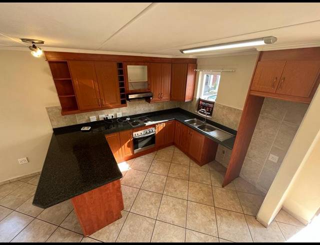 3 BEDROOM TOWNHOUSE FOR SALE IN RIVERSPRAY LIFESTYLE ESTATE